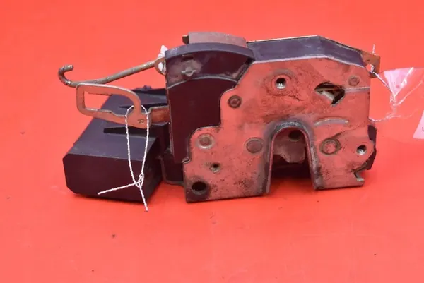 Vordere Rechte Türschloss BMW E36 Sedan 90-00 OEM 1387606 image 3