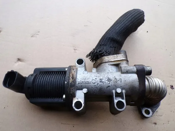 EGR-Ventil Opel Zafira B Vectra C Astra H 1.9 CDTI OEM image 2