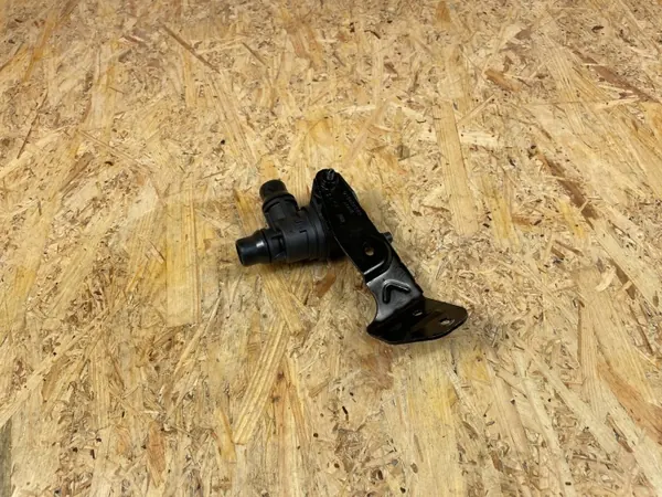 Wasserventilverteiler BMW X1 U11 OEM 9896407 image 6