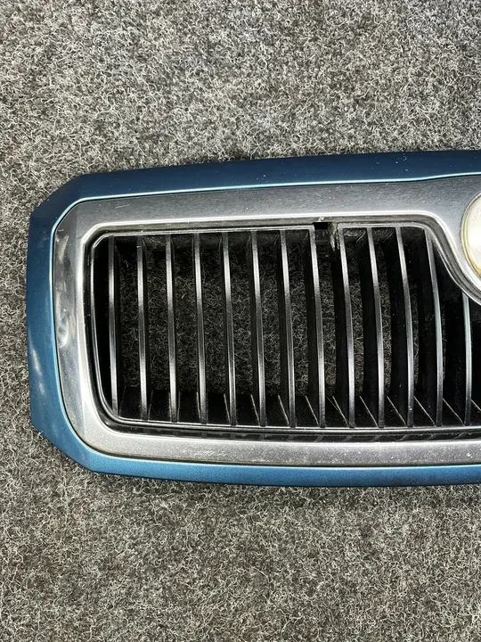 Skoda Fabia I Grille 6Y0853661 image 4