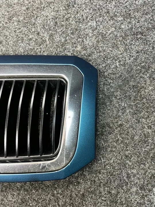 Skoda Fabia I Grille 6Y0853661 image 9