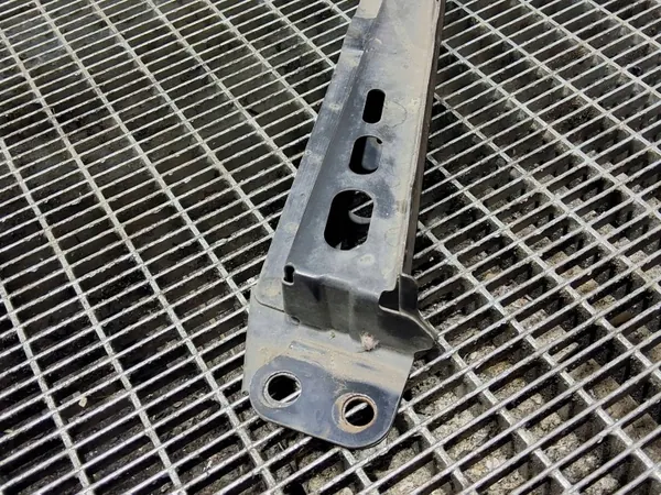 Gordelsteun voor links OEM SKE56702 Toyota Prius image 3