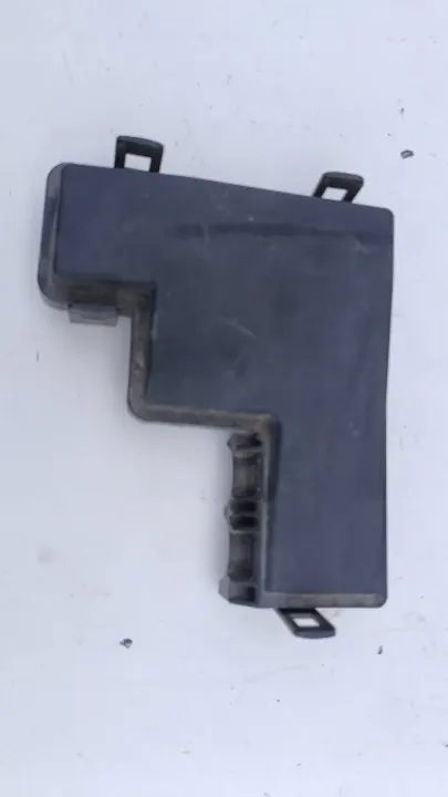 Nissan Sicherungskastenabdeckung OEM bezpiecznik - Gebraucht image 2