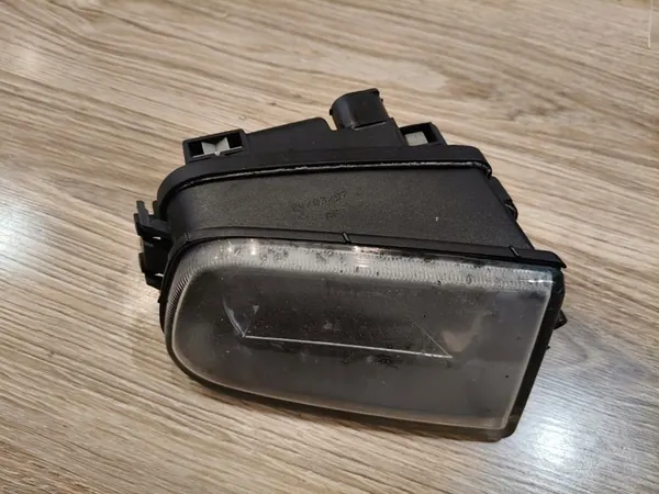 BMW 5 E39 Vänster dimljus 63178360575 image 2