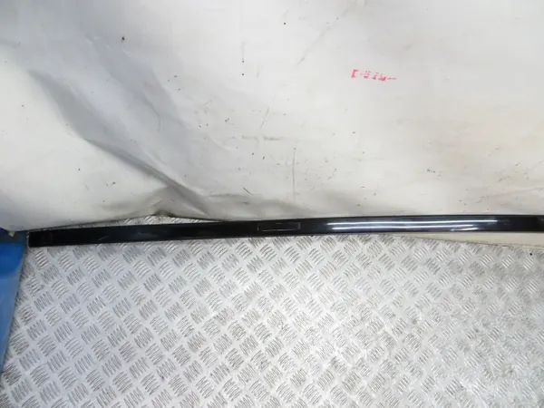 Mercedes CLA X117 daklijst rechts OEM 116/067 image 5