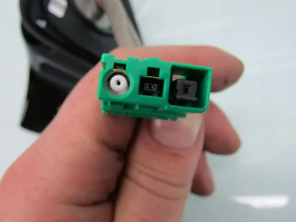 Kia Picanto III antennipesä OEM 96210-G6DB0 image 5