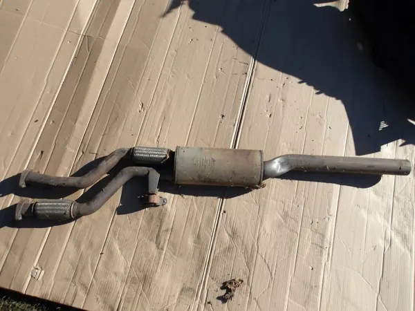 Mitt avgasrör OEM 4H0253211A Audi A8 D4 W12 6.3 FSI image 2