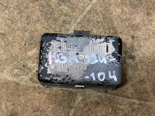 Capteur de pluie MERCEDES A2308211851 image 2