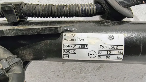 Barre de remorquage OEM 5H9803881D VW Golf VIII Break image 6
