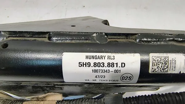 Barre de remorquage OEM 5H9803881D VW Golf VIII Break image 7