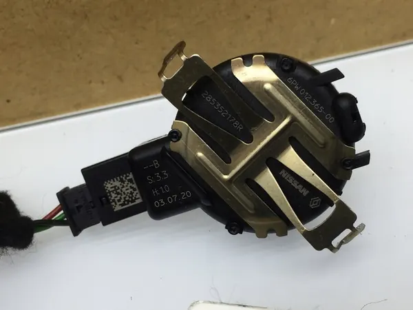 RENAULT CLIO V Sadetunnistin image 2