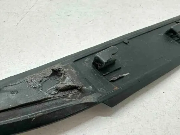 Barra de techo Kia Optima OEM 87860A8300 - Usado image 6