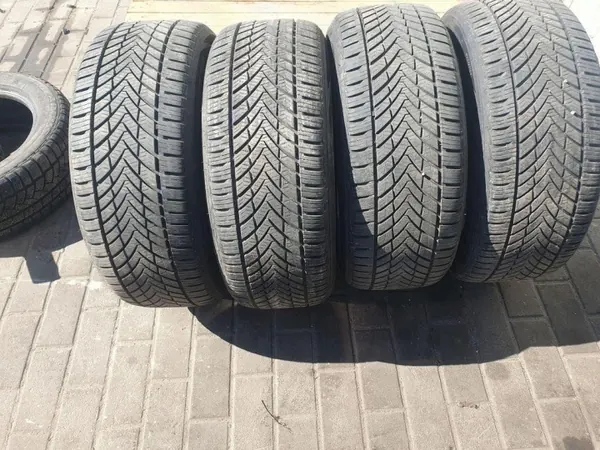 Grelha de porta-malas traseira OEM 22555R16 para Peugeot 607 image 8