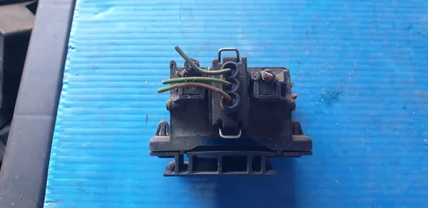 Volvo V70 S70 sytytystulpanrele 9162929 image 4