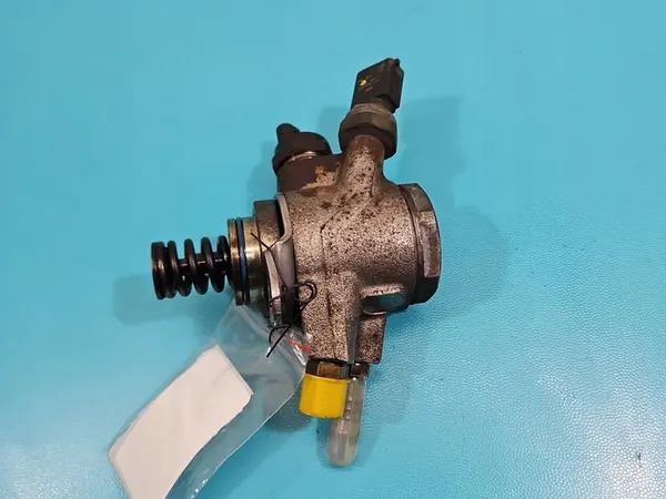 Polttoainepumppu Audi A6 C7 3.0 TFSI Quattro (CGXB) image 4