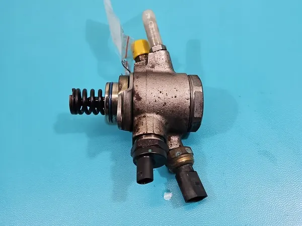 Polttoainepumppu Audi A6 C7 3.0 TFSI Quattro (CGXB) image 5