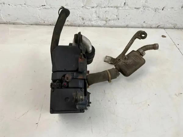Chauffage stationnaire Webasto Audi A8 S8 D3 4E 2009 OEM 4E0815069H image 5
