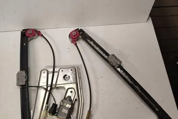 Elevador de vidro traseiro direito BMW 5 (E39) 51338159832 image 2