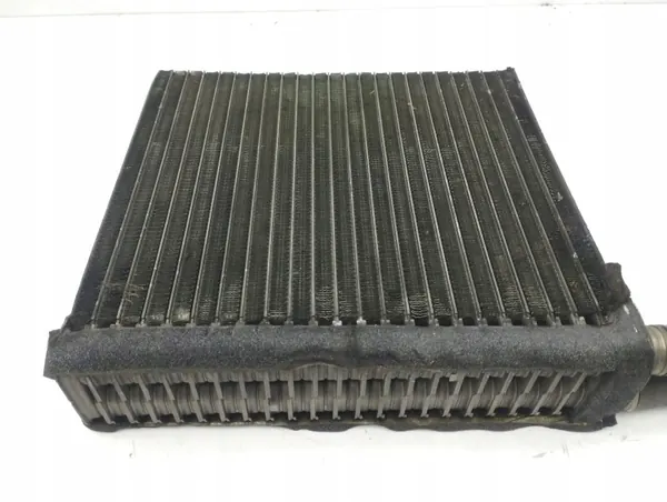 A/C-Värmekärna AMD149164 Ford - OEM Del image 4