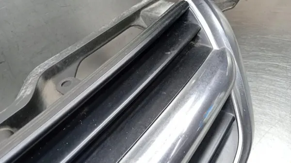 Frontgrill OEM VOLVOMAR-141443 för Honda CR-V II image 10