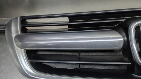 Frontgrill OEM VOLVOMAR-141443 för Honda CR-V II image 8