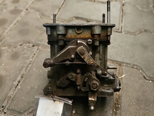 GAZ CARBURATEUR POLONEZ CARO ATU 1.6 image 2