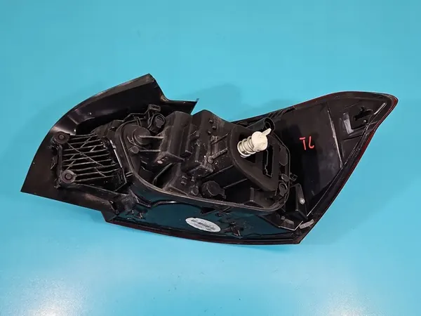 Luz Trasera Izquierda Seat Ibiza V KJ 6F 2021- HB image 4