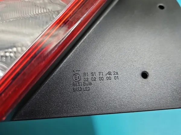 Luz Trasera Izquierda Seat Ibiza V KJ 6F 2021- HB image 8