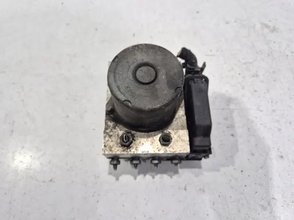 Pompe ABS OEM A0014468989 pour Mercedes Vito Viano image 8