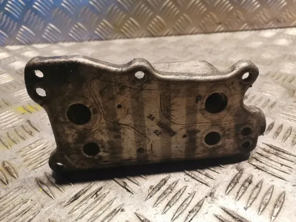 Arrefecedor óleo caixa Mercedes-Benz OEM 70305772 image 3