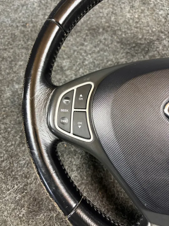 Volante Kia Ceed I com capa airbag - OEM usado image 4