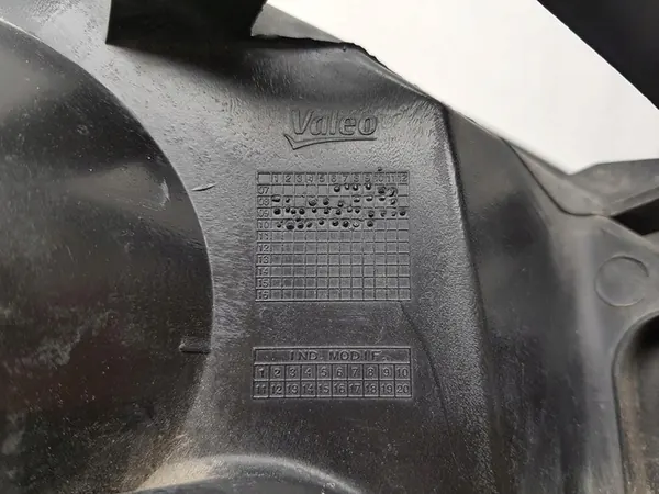 Farol Esquerdo OE PSA Peugeot Partner B9 Citroen Berlingo B9 image 7