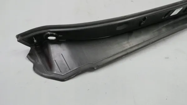 BMW 7486826 Höger stänkskärmstätning - Begagnad image 3
