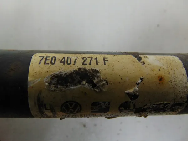 Fram höger drivaxel VW Transporter T5 2.0 TDI image 6