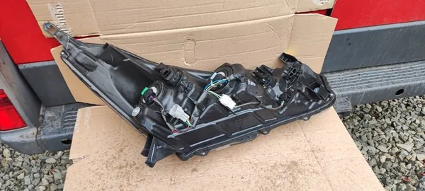 Farol dianteiro NISSAN MICRA K14 image 6