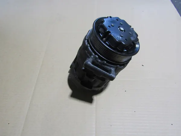 Compresor de Aire Acondicionado Mercedes W203 W210 W209 2.2 CDI image 2