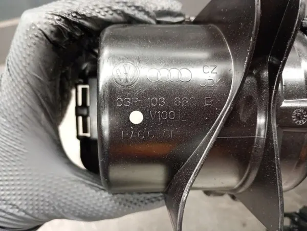 Oliepompaketting 03P103669E voor VW AUDI SKODA SEAT image 4