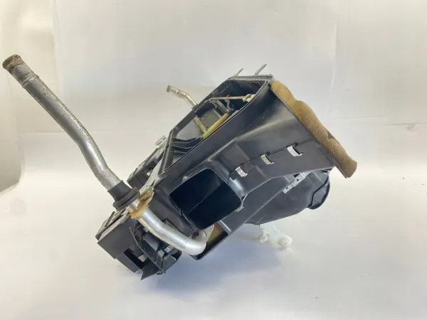 Lämmitysydin OEM SDV10663 Mercedes 190 W201 image 3