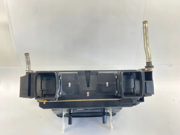 Lämmitysydin OEM SDV10663 Mercedes 190 W201 image 7