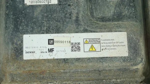 Unité de contrôle moteur Opel Zafira II B 1.7 CDTI 55590118 image 3