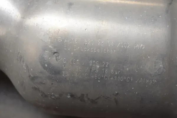 Luftbehälter OEM A1673202504 5555 für Mercedes X167 image 3