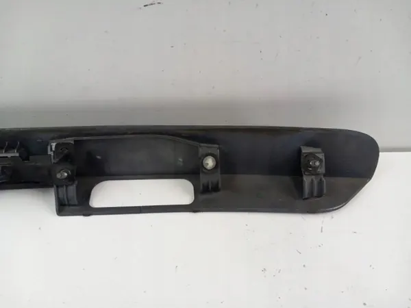 OEM 9684414777 Habillage Hayon Peugeot 5008 I Van image 10