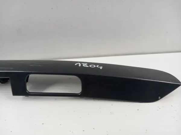 OEM 9684414777 Habillage Hayon Peugeot 5008 I Van image 6