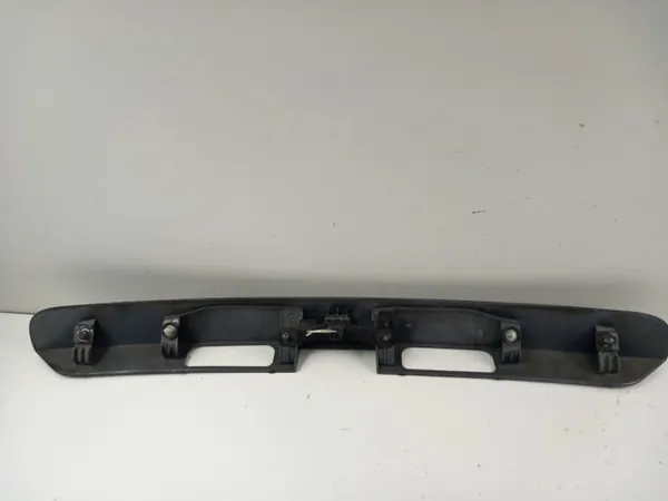 OEM 9684414777 Habillage Hayon Peugeot 5008 I Van image 9