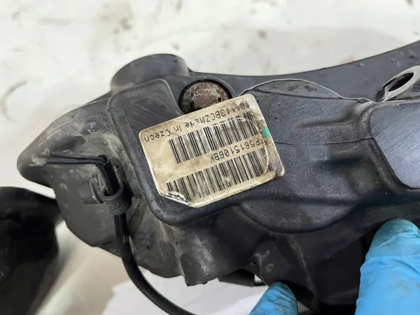Remklauwen Porsche OE 7P5 Set - Gebruikt image 9