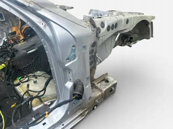 Mercedes R230 Framskärm - OEM R230 Begagnad image 4
