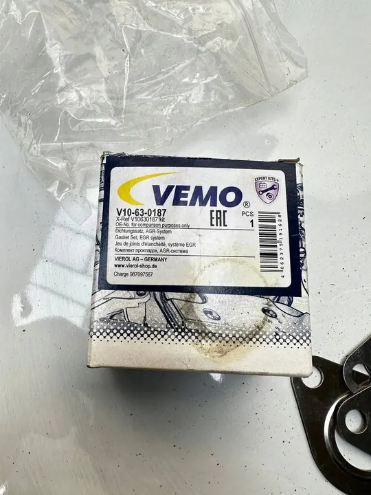 Vemo V10-63-0187 Conjunto de juntas, sistema AGR image 1