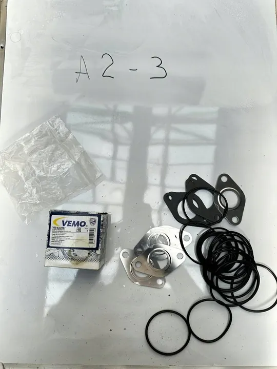 Vemo V10-63-0187 Conjunto de juntas, sistema AGR image 2