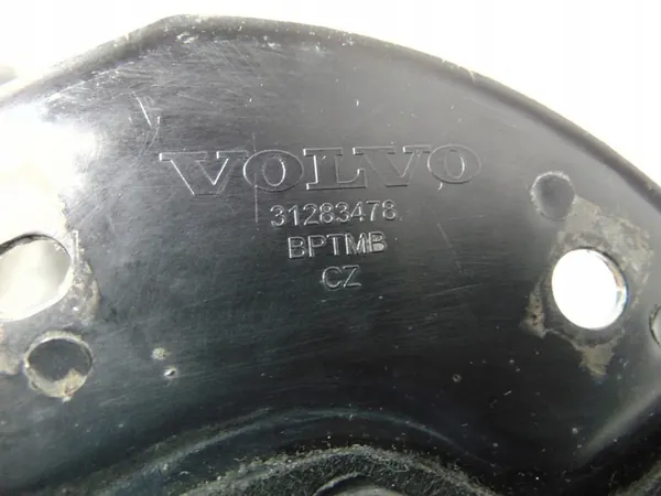 Left Rear Wheel Arch Volvo XC60 I 08- 31283478 image 3