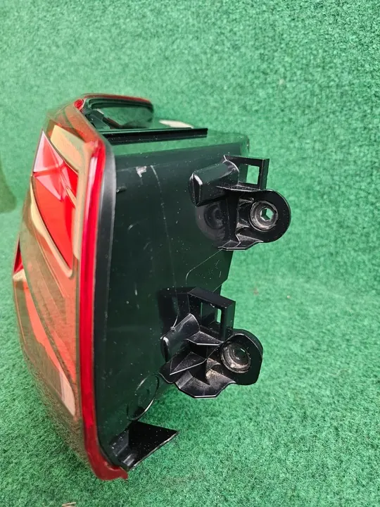 AUDI Q2 Lámpara LED Trasera Izquierda 81A945091B image 5